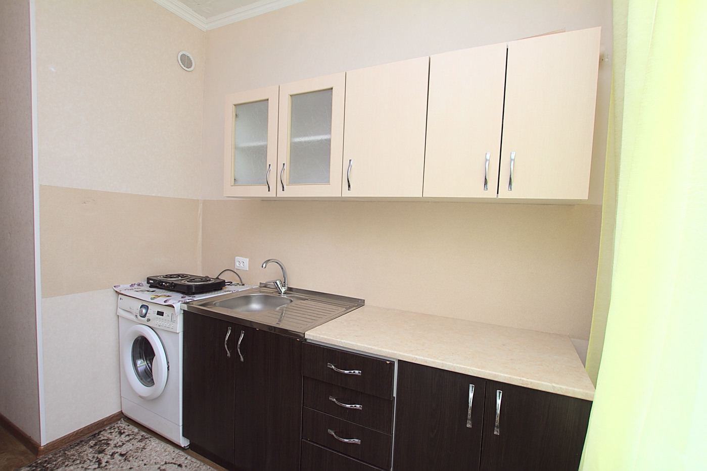 rent_Small_apartment_in_Chisinau-3.jpg